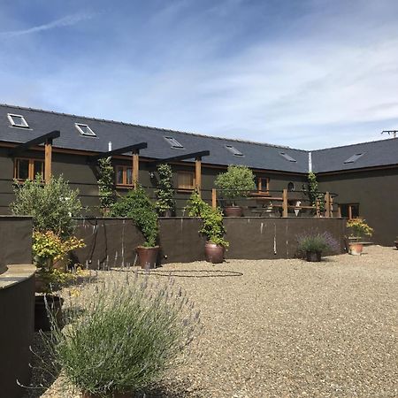 Lavender - Luxurious Barn Conversion - Blossom Farm 존스톤 외부 사진